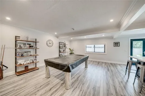 141 SW 52nd Terrace Plantation FL 33317