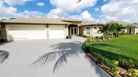 599 SW Sadwick Avenue Port St. Lucie FL 34953