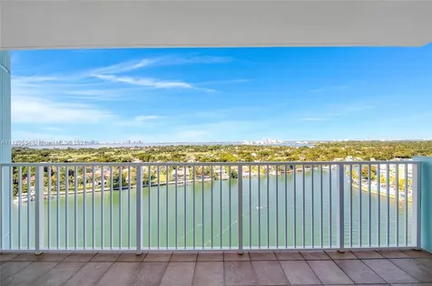 5838 Collins Avenue Miami Beach FL 33140