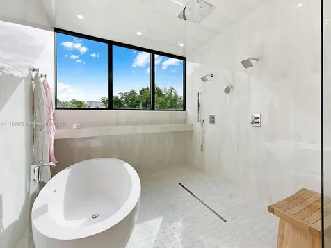 5470 Sunset Drive Miami FL 33143