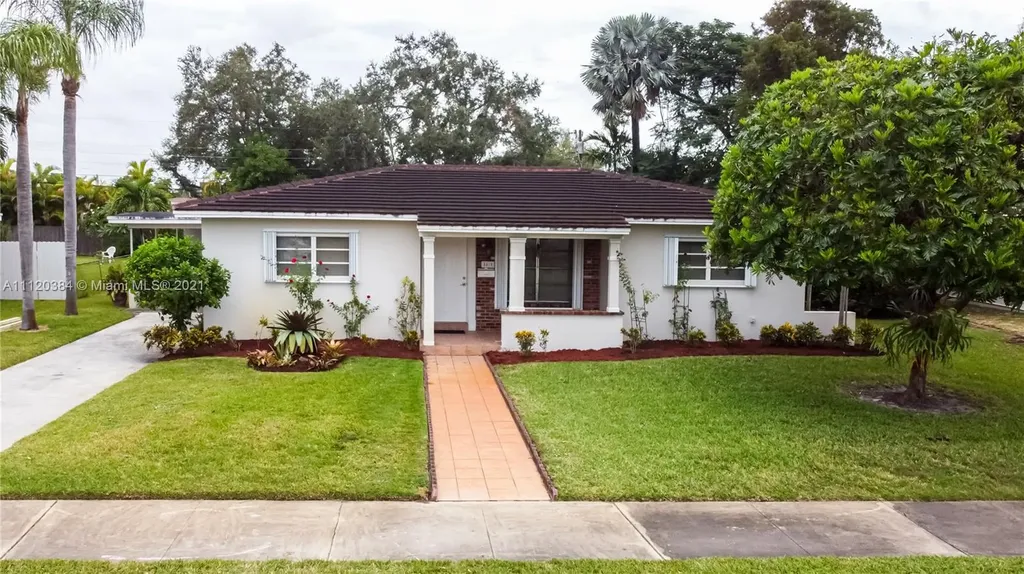 8415 SW 43rd Terrace Miami FL 33155