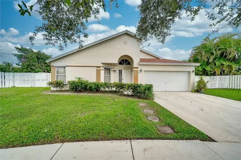 9451 Encino Street Miramar FL 33025