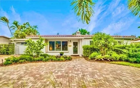 9221 SW 16th Street Miami FL 33165