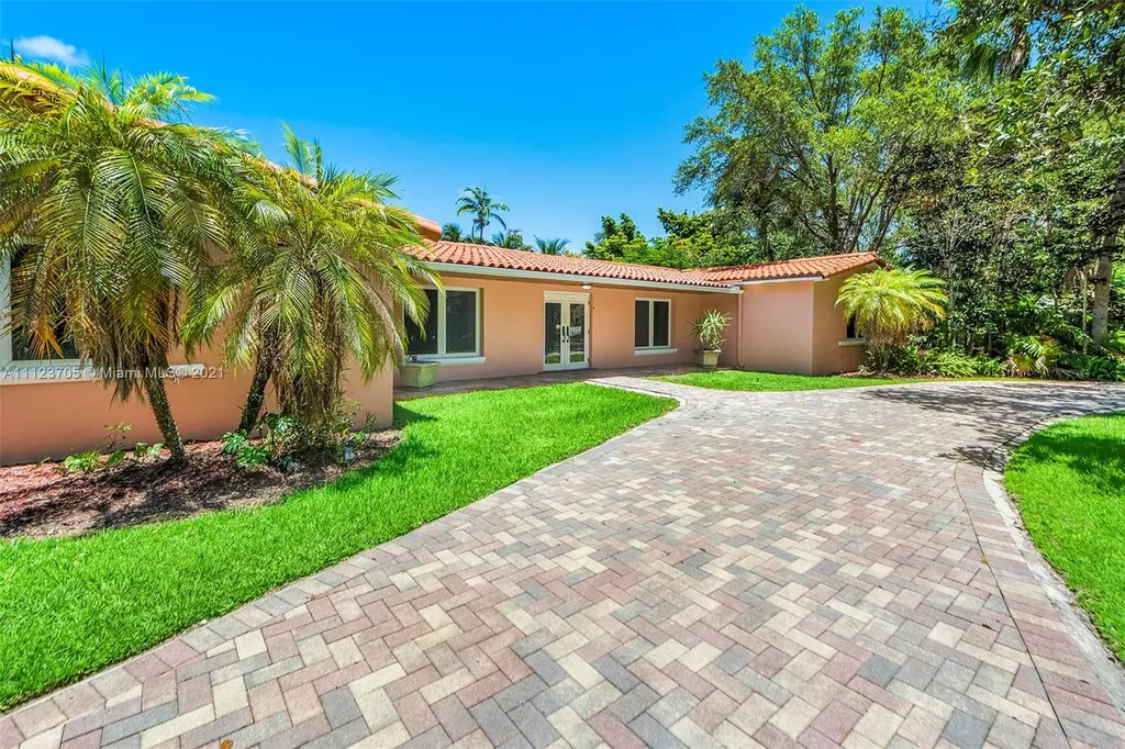 5775 SW 128th Street Pinecrest FL 33156