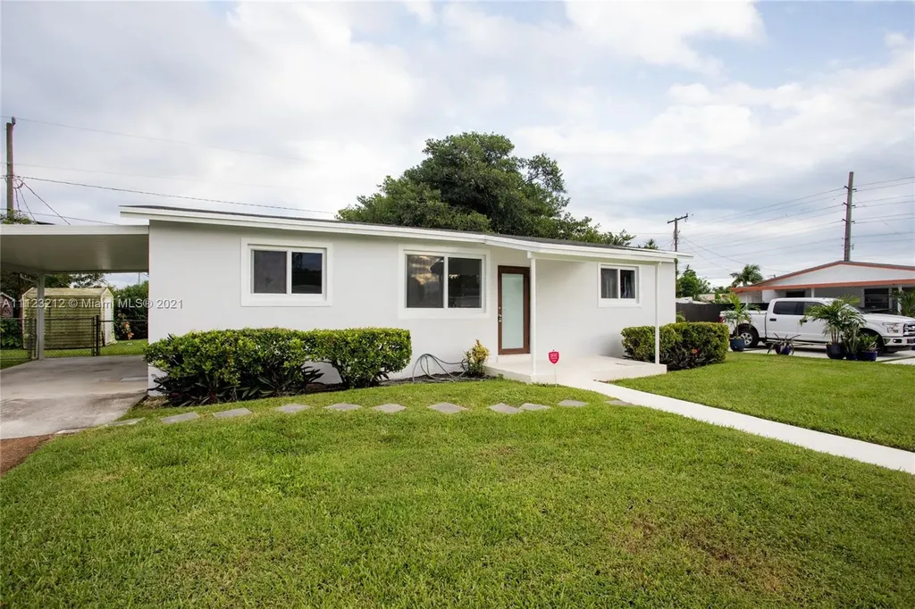 15111 Polk Street Miami FL 33176