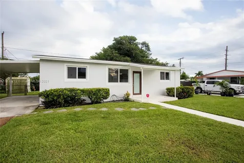 15111 Polk Street Miami FL 33176