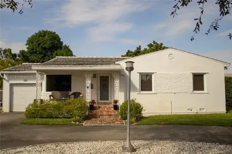 1221 Falcon Avenue Miami Springs FL 33166