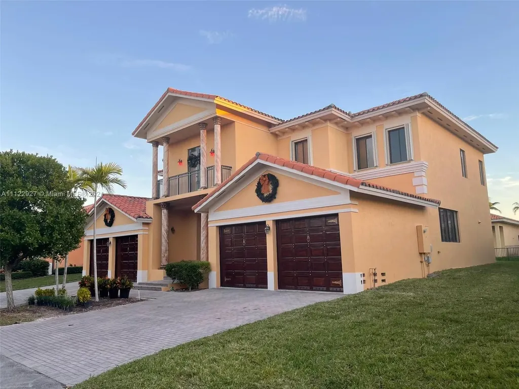 7504 SW 188th Terrace Cutler Bay FL 33157
