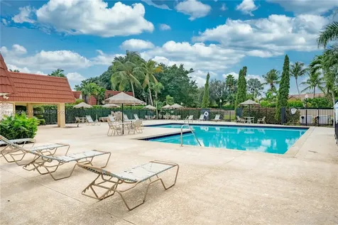9954 NW 6th Place Plantation FL 33324