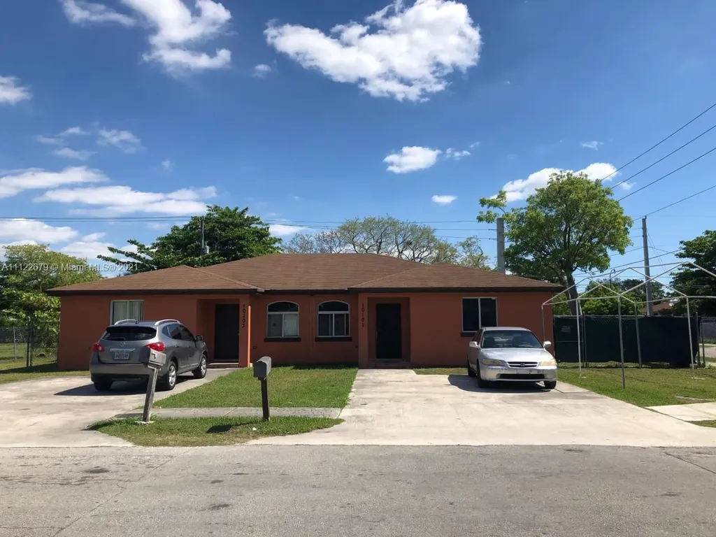10101 & 10103 W Indigo Street Miami FL 33157