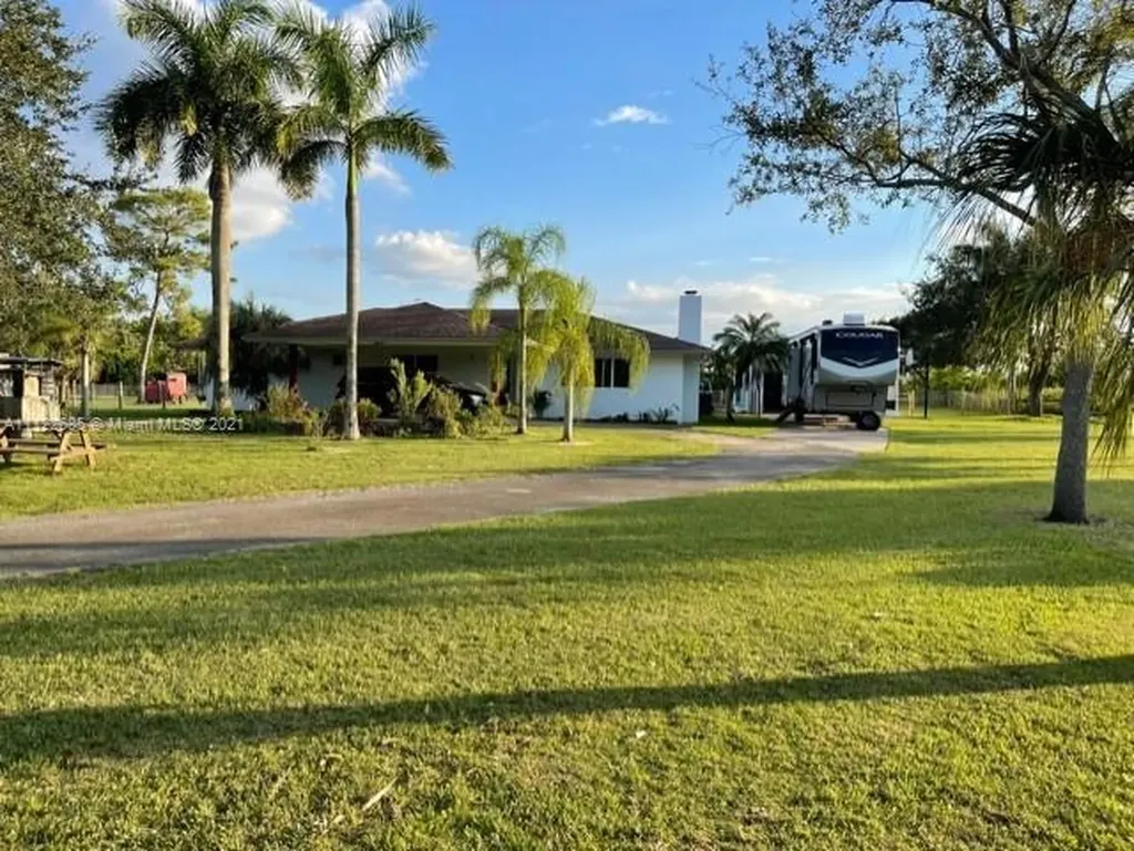 13100 SW 224th Street Miami FL 33170