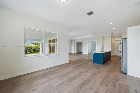 8481 SE Duncan Street Hobe Sound FL 33455
