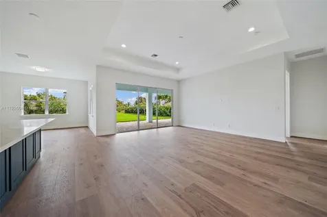 8481 SE Duncan Street Hobe Sound FL 33455