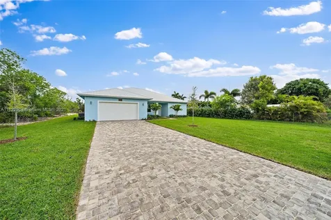 8481 SE Duncan Street Hobe Sound FL 33455