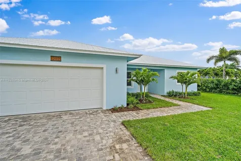 8481 SE Duncan Street Hobe Sound FL 33455