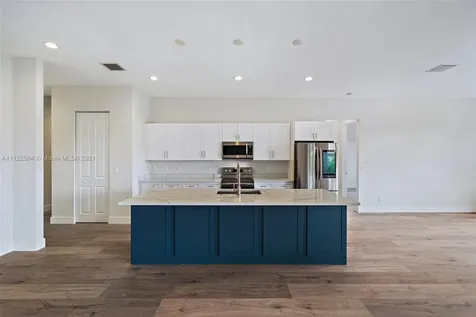 8481 SE Duncan Street Hobe Sound FL 33455