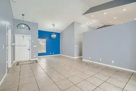 7640 NW 47th Avenue Coconut Creek FL 33073