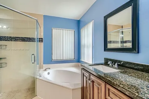 7640 NW 47th Avenue Coconut Creek FL 33073