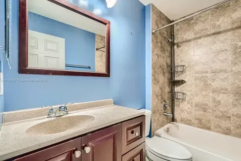 7640 NW 47th Avenue Coconut Creek FL 33073