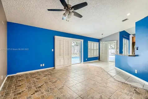 7640 NW 47th Avenue Coconut Creek FL 33073