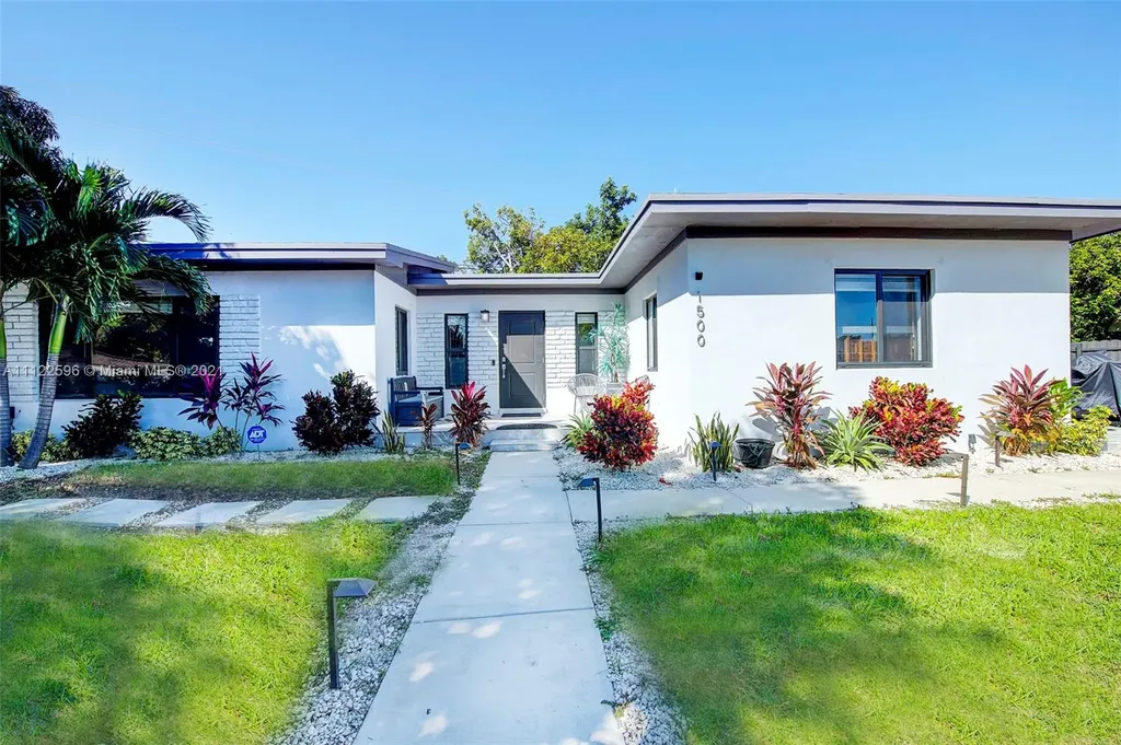 1500 NW 29th Avenue Miami FL 33125