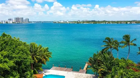 5970 N Bay Road Miami Beach FL 33140