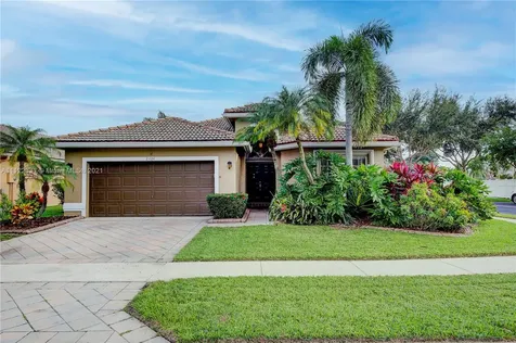 2424 NW 139th Avenue Sunrise FL 33323