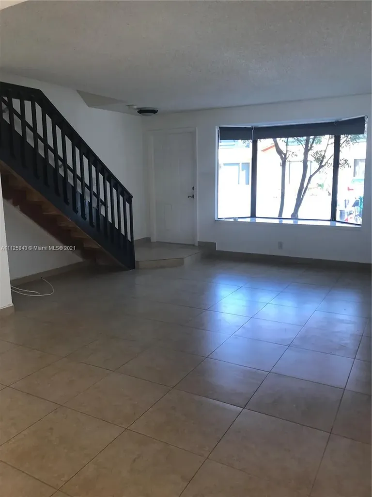 10211 SW 77th Court Miami FL 33156