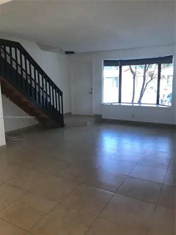 10211 SW 77th Court Miami FL 33156
