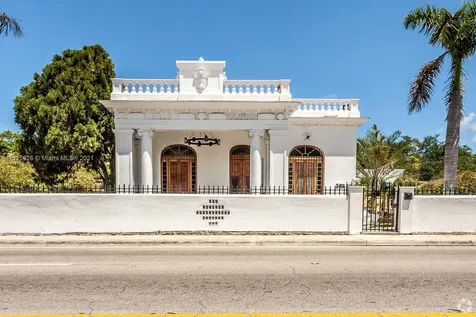 5811-5837 N Miami Avenue Miami FL 33127