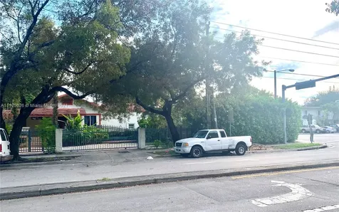 5811-5837 N Miami Avenue Miami FL 33127