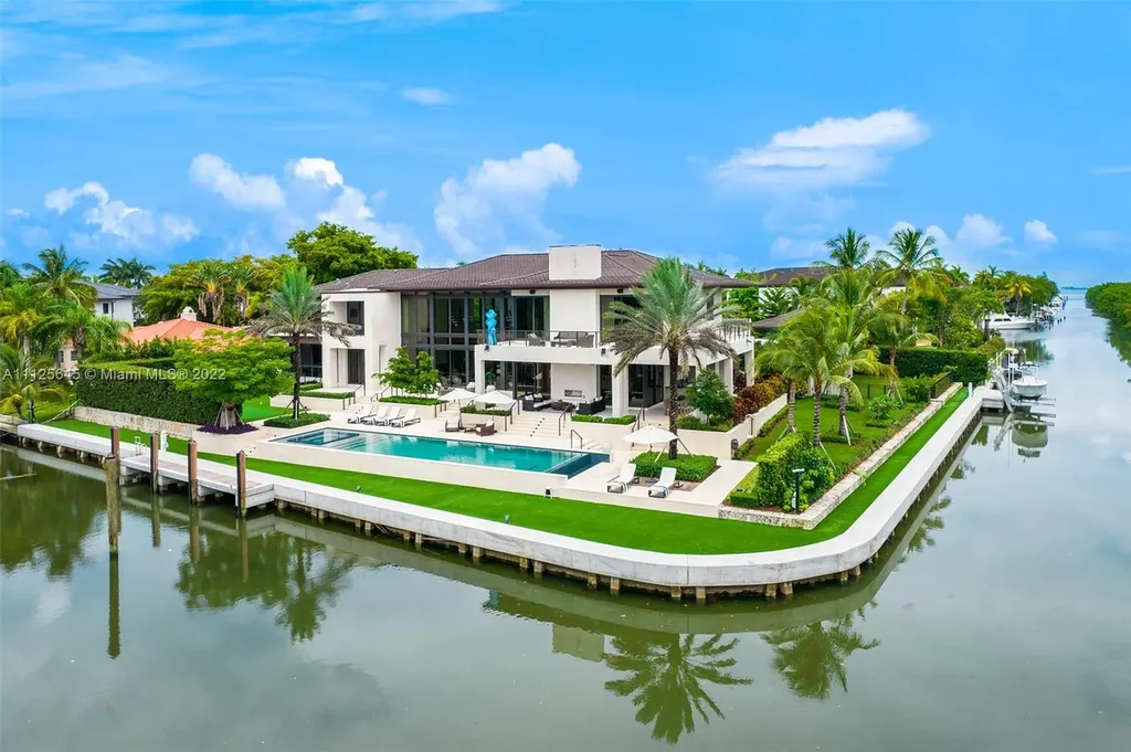 9380 Balada Street Coral Gables FL 33156