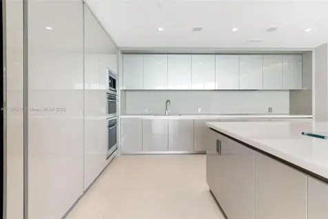 Sunny Isles Beach FL 33160
