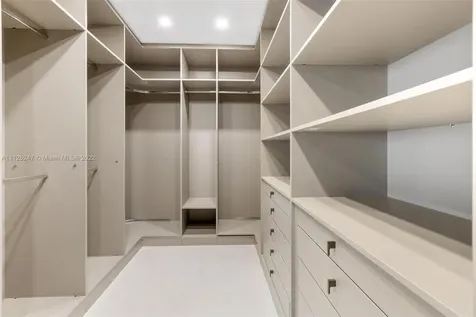 Sunny Isles Beach FL 33160