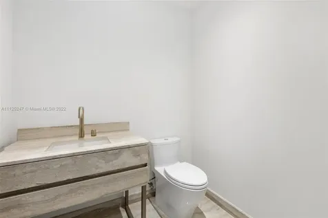 Sunny Isles Beach FL 33160