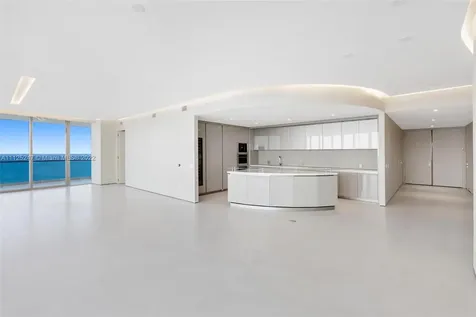 Sunny Isles Beach FL 33160