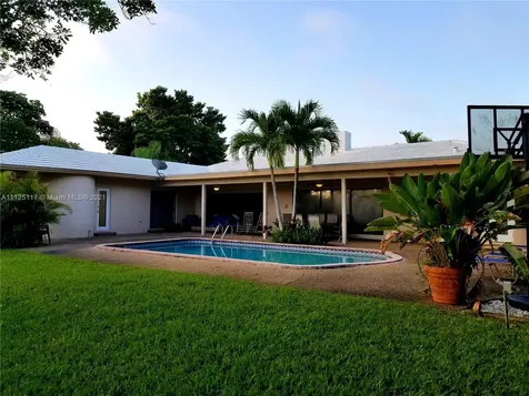 Hollywood FL 33021