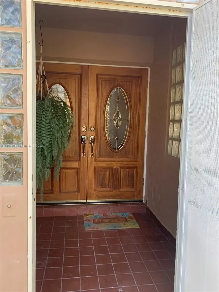 20968 SW 124th Avenue Road Miami FL 33177