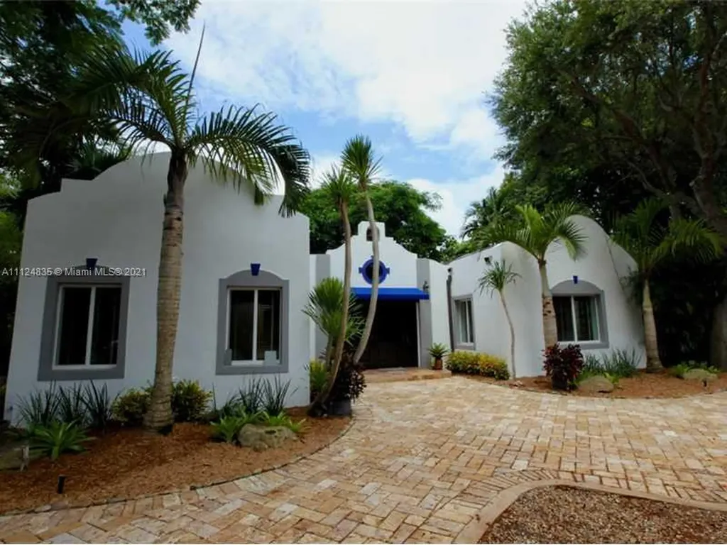 7975 Sunset Drive Miami FL 33143