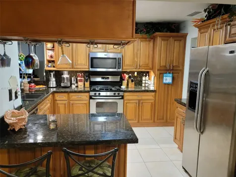 20300 Bel Aire Drive Cutler Bay FL 33189