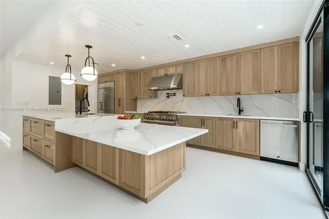 9165 Abbott Avenue Surfside FL 33154