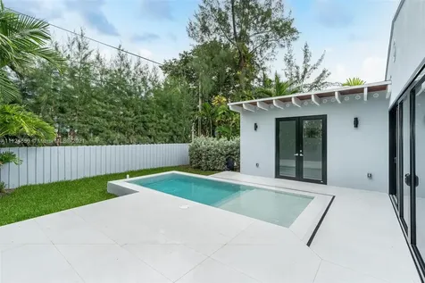 9165 Abbott Avenue Surfside FL 33154