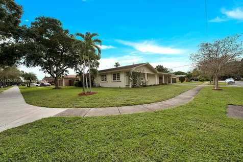 5400 SW 3rd Court Plantation FL 33317