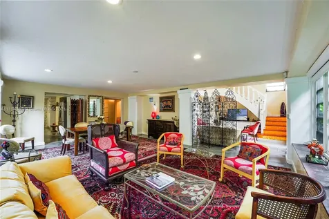 510 W 30th Street Miami Beach FL 33140