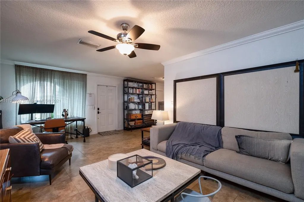 2631 NW 94th Avenue Sunrise FL 33322