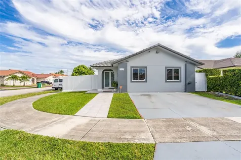 1151 SW 142nd Place Miami FL 33184