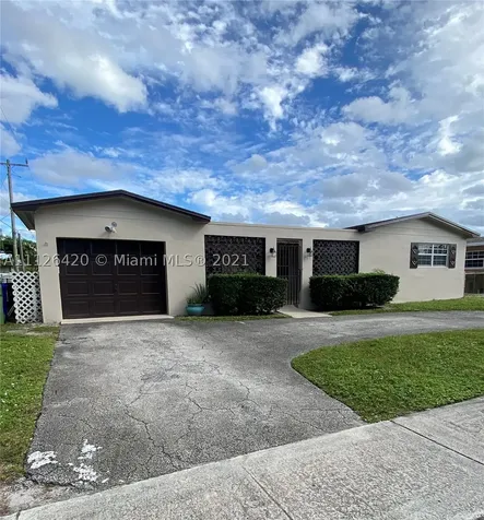 611 SW 71st Way Pembroke Pines FL 33023