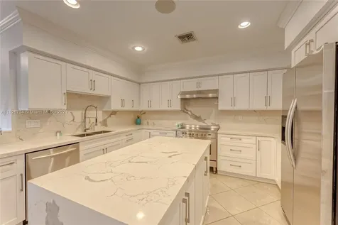 1607 NE 5th Street Fort Lauderdale FL 33301