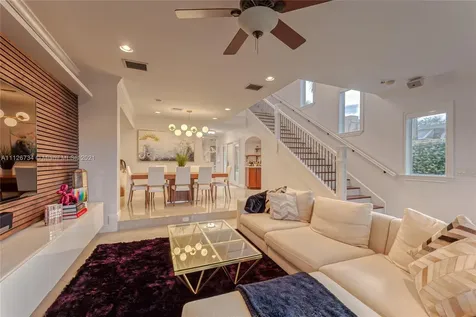 1607 NE 5th Street Fort Lauderdale FL 33301