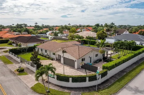 3000 SW 110th Avenue Miami FL 33165